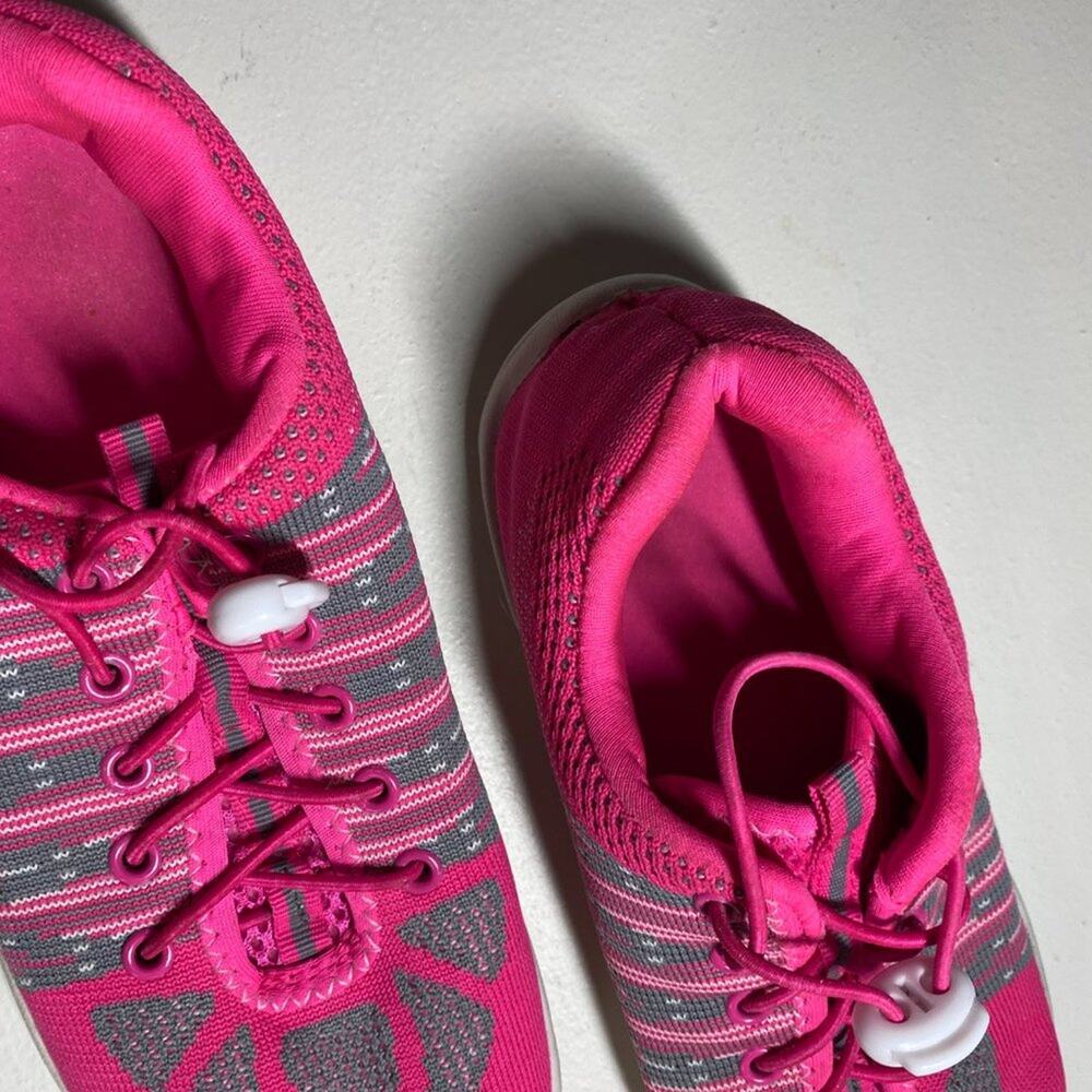 Athletic Works Pink shoes - Picture 7 of 7